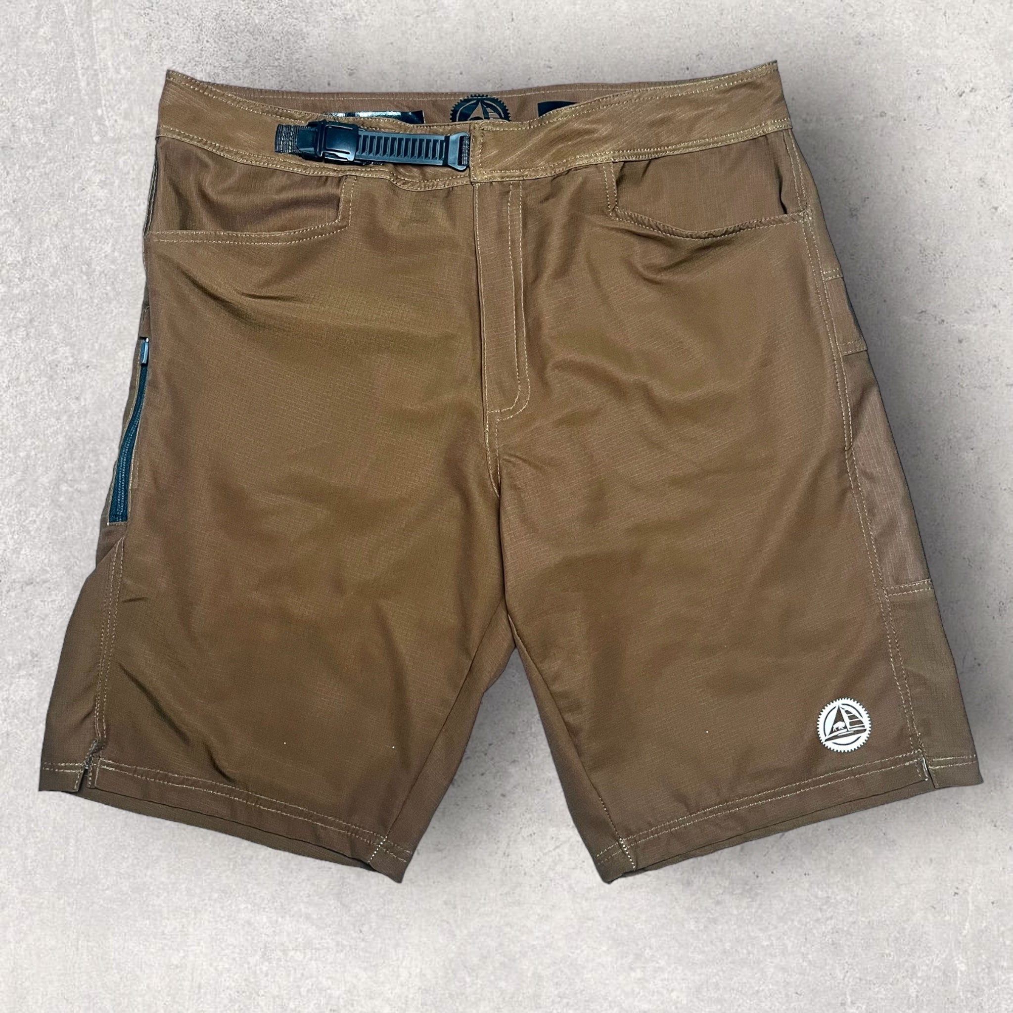 KOM2 Shorts